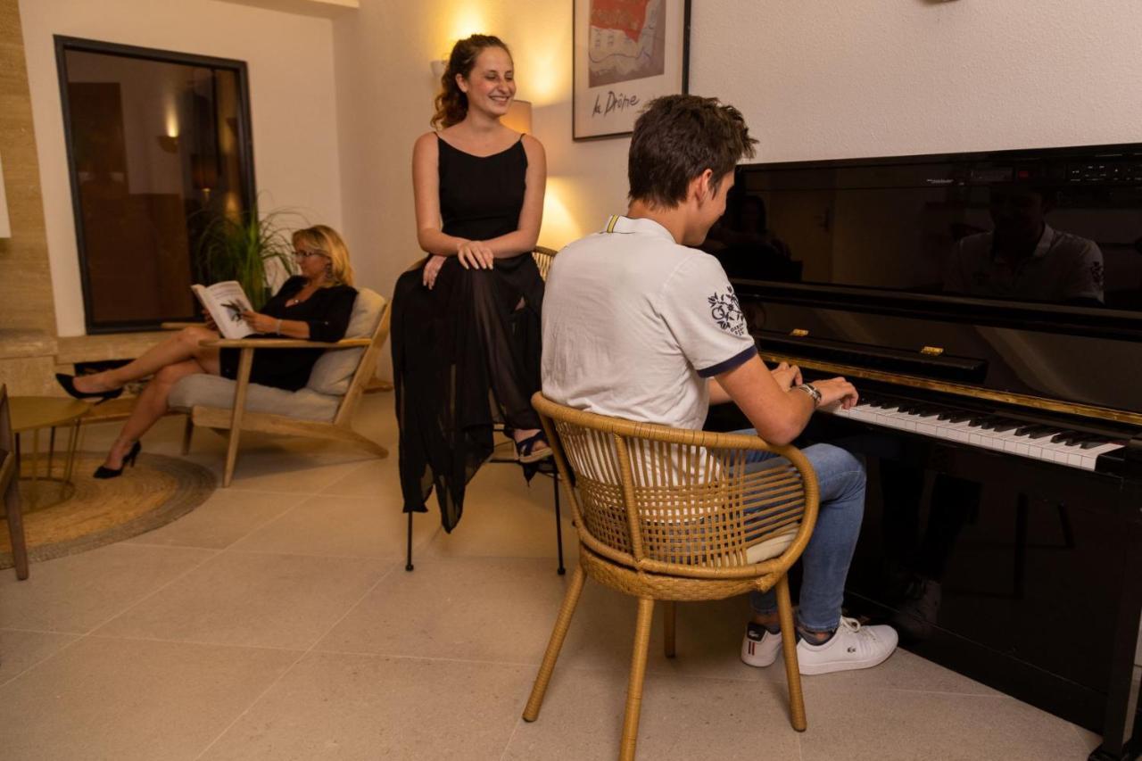 Domaine Les Sources De Hotel